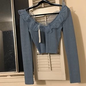 NWT. Zara cropped ruffed sweater
